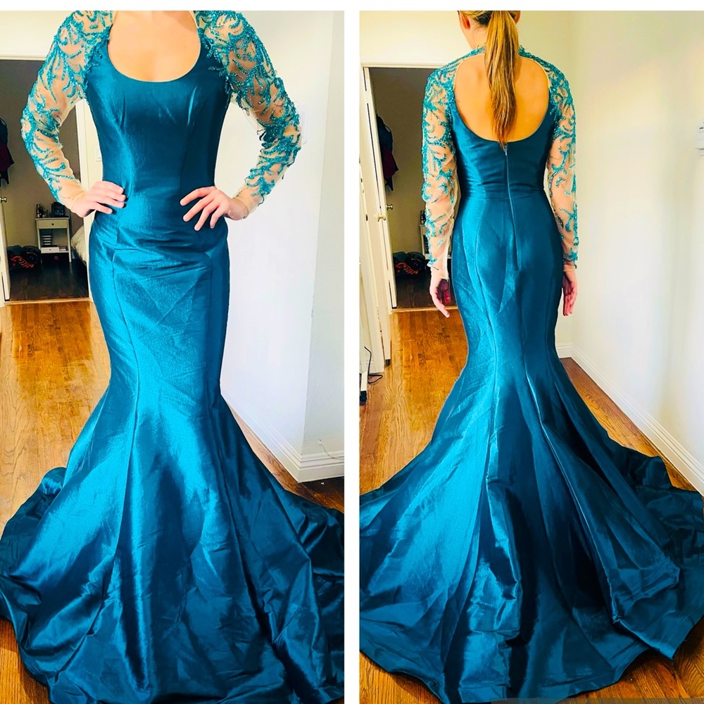 Stunning Long Sleeve Teal Dress